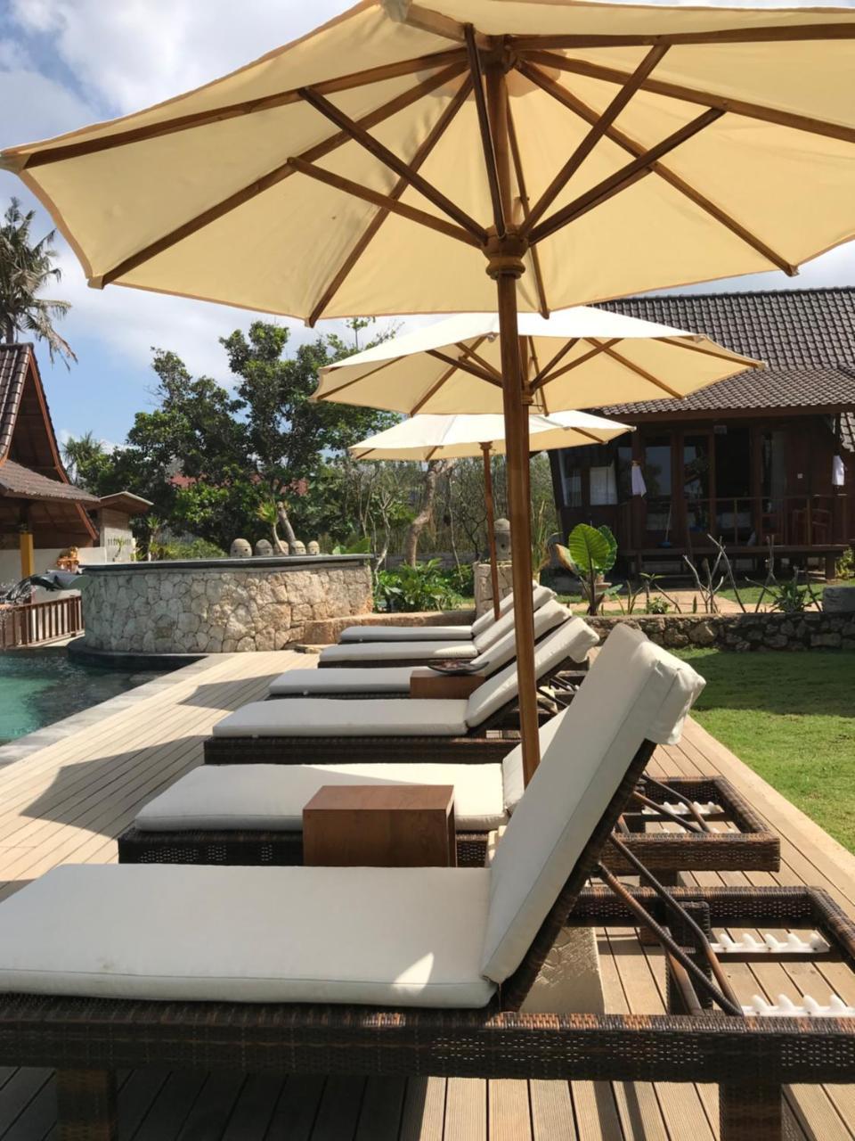 D'Byas Dream Beach Club And Villa Lembongan Esterno foto